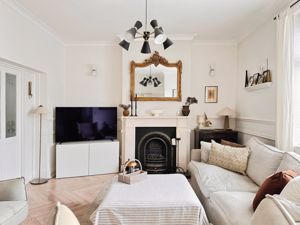 Photo 13- click for photo gallery